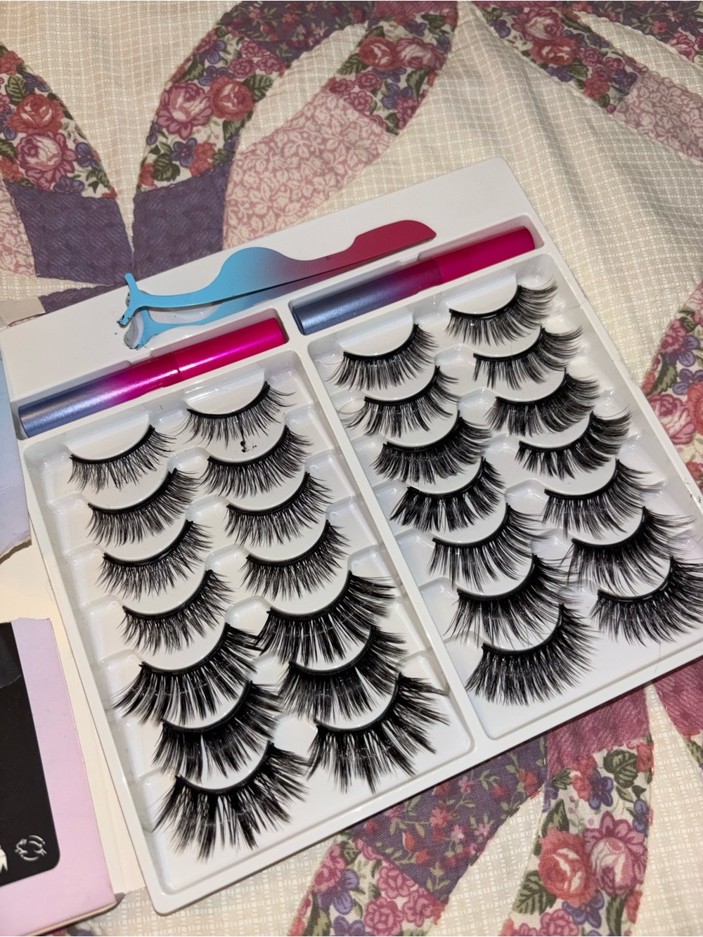 Luxury Black False Lash Collection with Applicator - 10-Pair Set